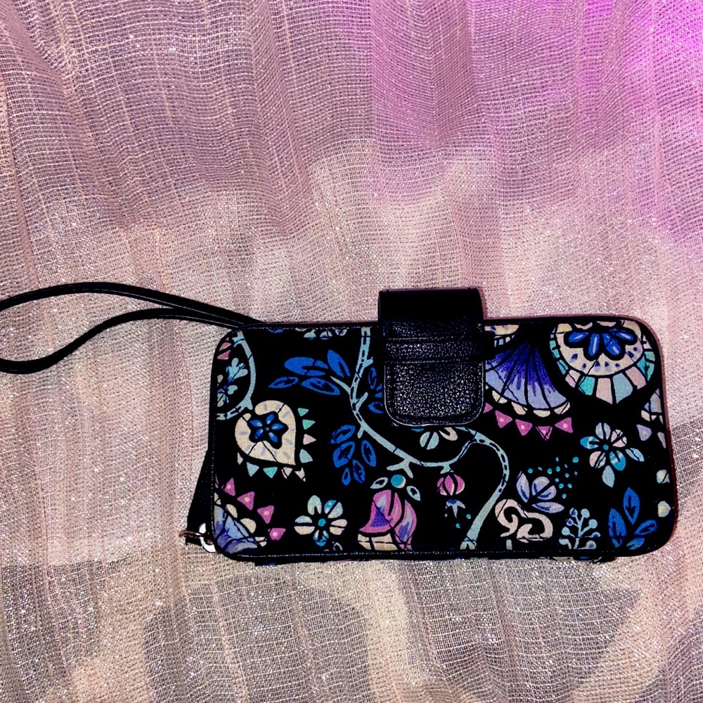 Vera Bradley wristlet wallet